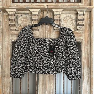NWT Levi’s Statement Blouse Yvie